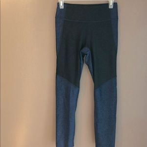 Outdoor voices Small leggings. Like new!